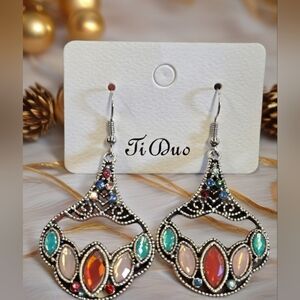 #0778 Ti Duo fashion jewelry Earrings  NEW